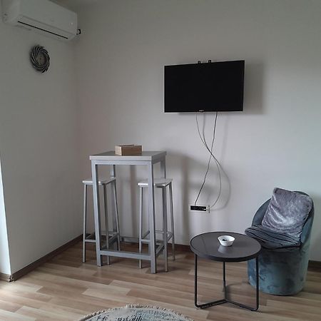 Sleep And Drive No6 Apartment Sarajevo Exterior photo